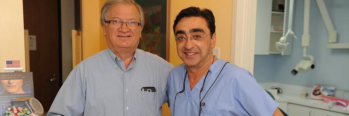 Hollywood What Do I Do If I Damage My Dentures?
