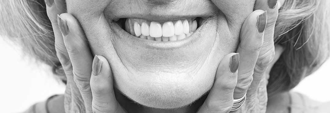 Hollywood Solutions for Common Denture Problems